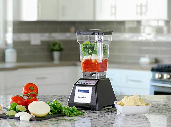 DeLonghi DBL740 Blender With Ice Crush Function 